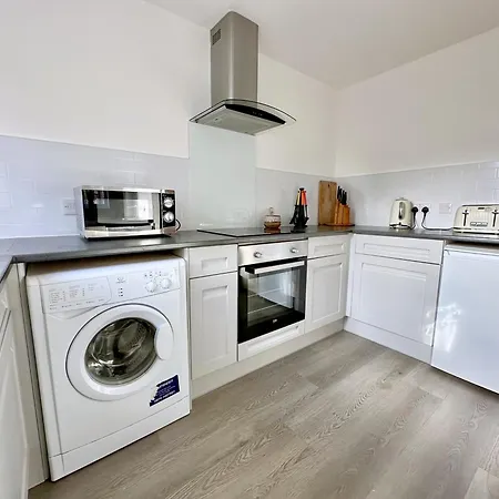 Apartment Fewster With Free Parking *