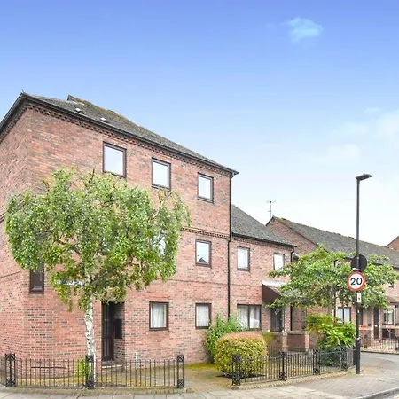 Fewster With Free Parking Apartman York